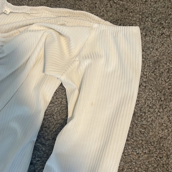 Off the should off white body con dress. - Picture 2 of 2